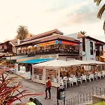 Daire Estudio Atico Sol Y Playa Piscina Puerto de la Cruz (Tenerife)